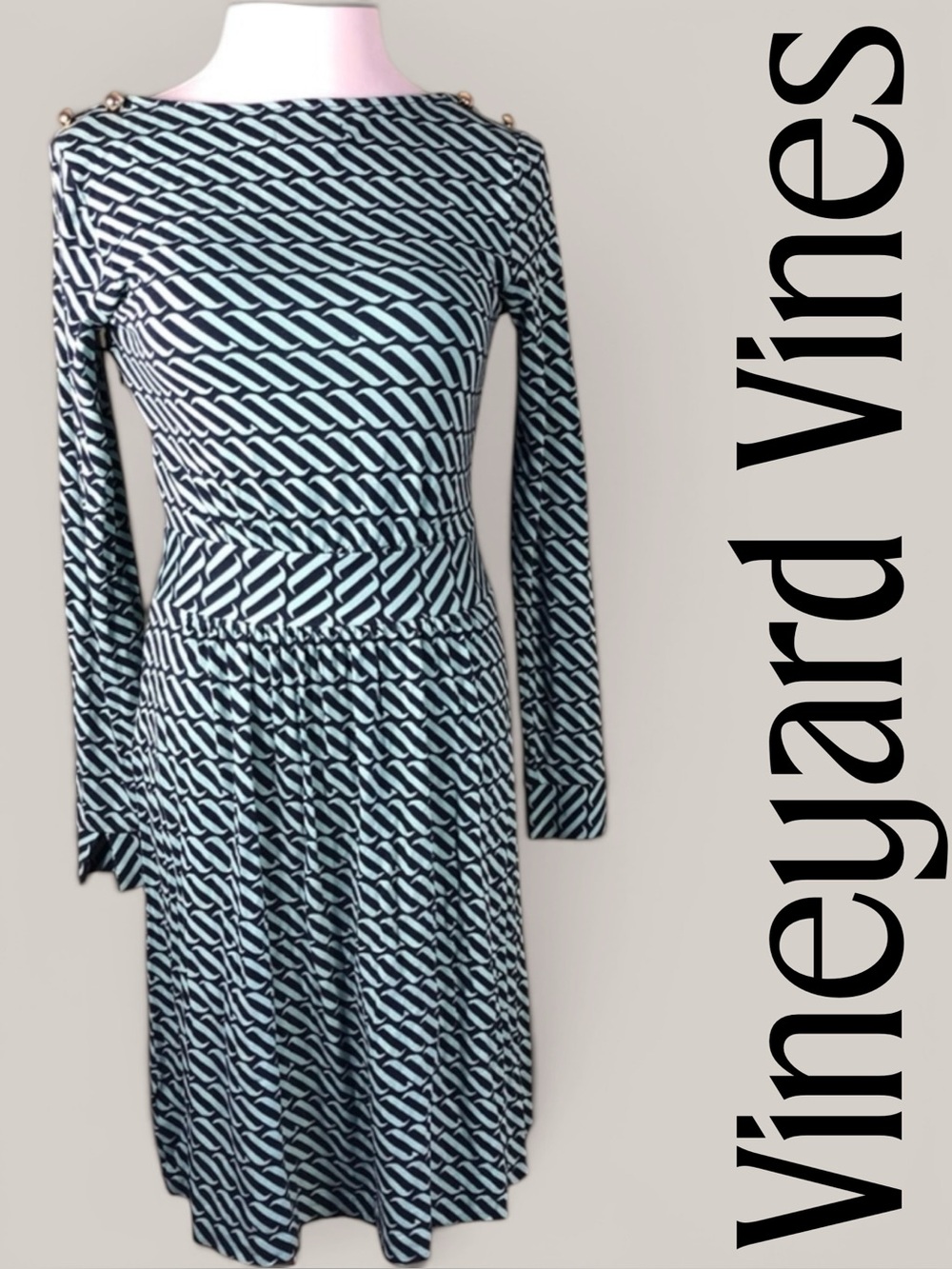 XS Vineyard Vines longsleeved dress